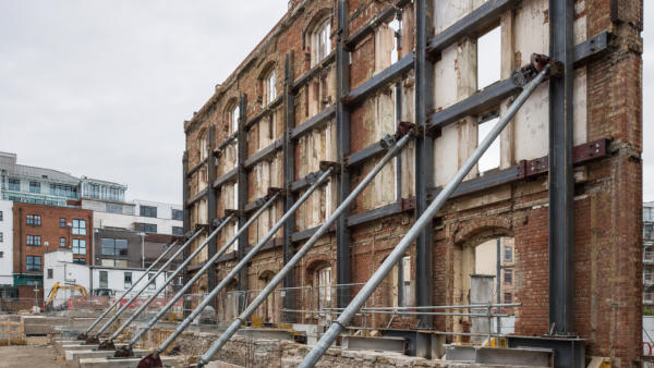 Propping Design: Safe Structural Support During Construction